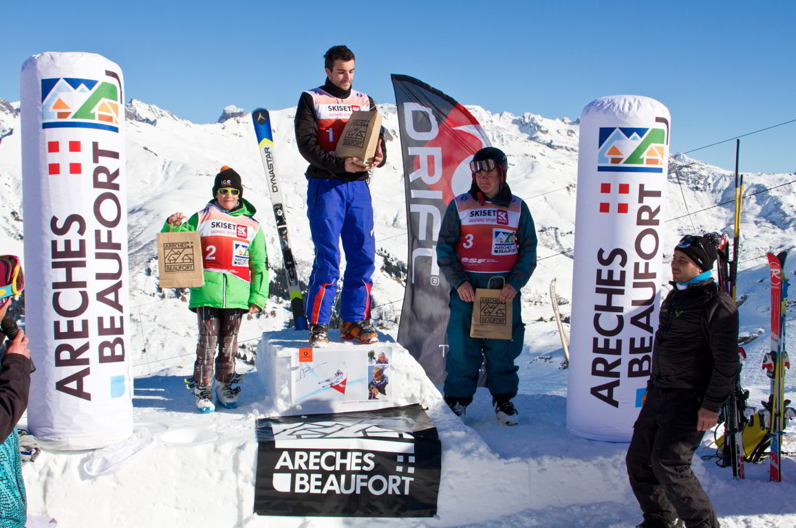 Printed inflatable totems for ski awards ceremony